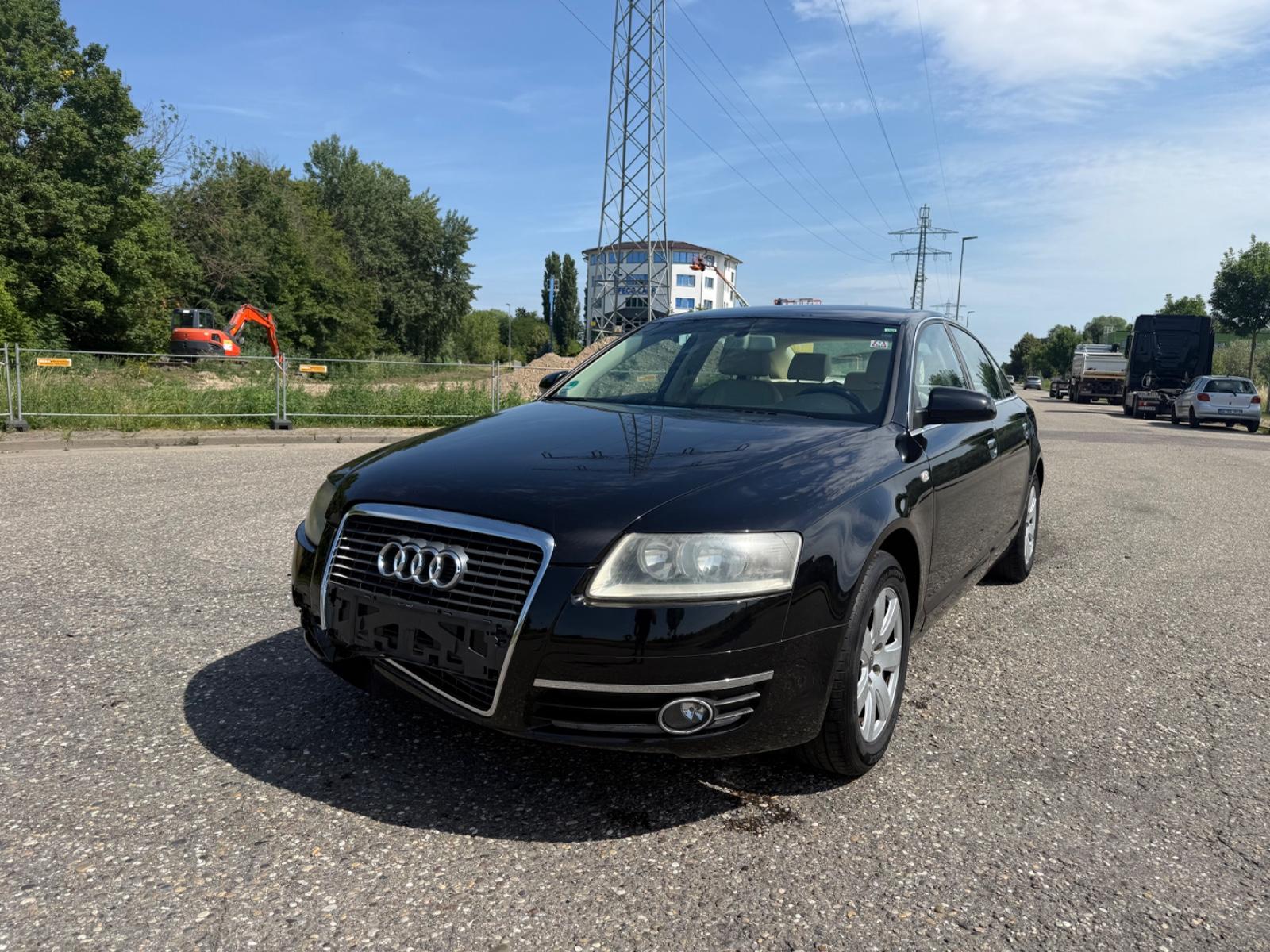 Audi A6 Lim. 2.4**AUTOMATIK**