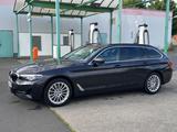 BMW 520d xDrive Touring A - - BMW 520 in Leipzig