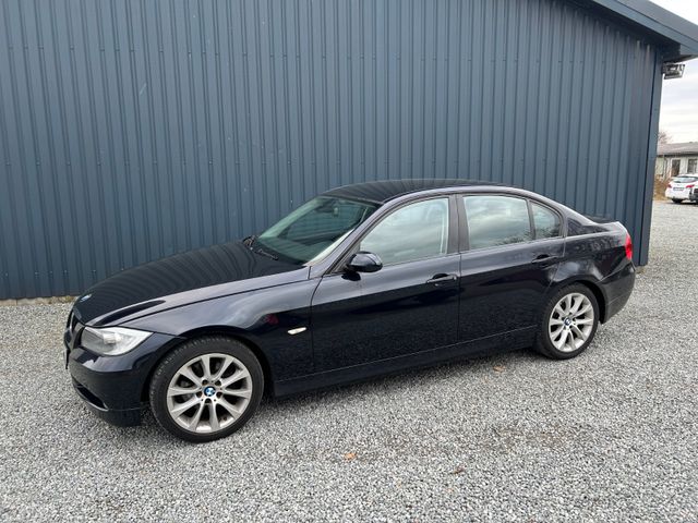 BMW 318i,Klimaautomatik,M-Lenkrad,SHZ,PDC