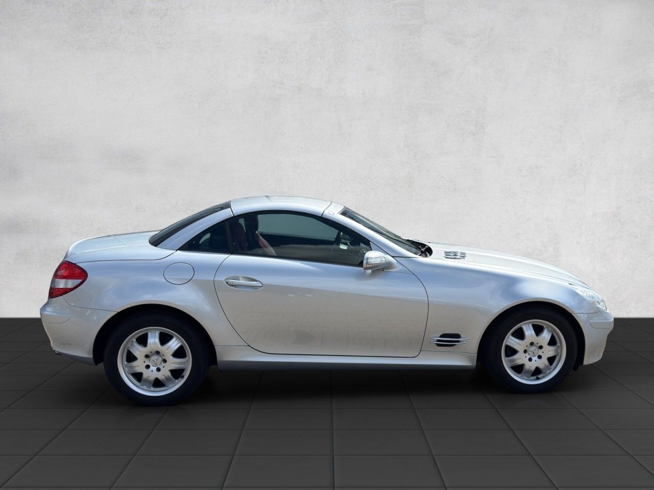 Fahrzeugabbildung Mercedes-Benz SLK Roadster SLK 200 Kompressor (171.442)