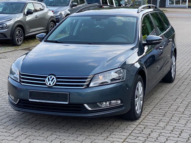 Volkswagen Passat Variant Trendline BlueM.3dParkPilot.AHK.