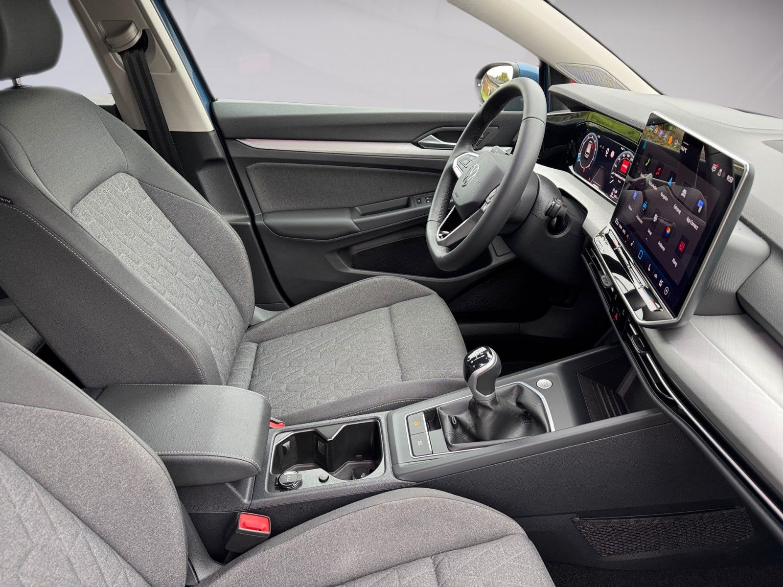 Fahrzeugabbildung Volkswagen Golf VIII Lim. 1.5 TSI Life