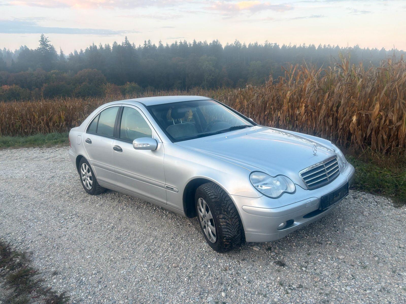 Mercedes-Benz C 200