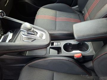 Renault Captur RS-Line TCe 160 °LED°Navi°RFK°PDC°SHZ°