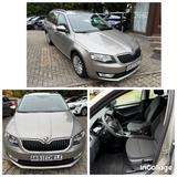 Skoda Octavia Combi Solution Autom 1 Hand - Skoda Octavia Gebrauchtwagen in Stuttgart