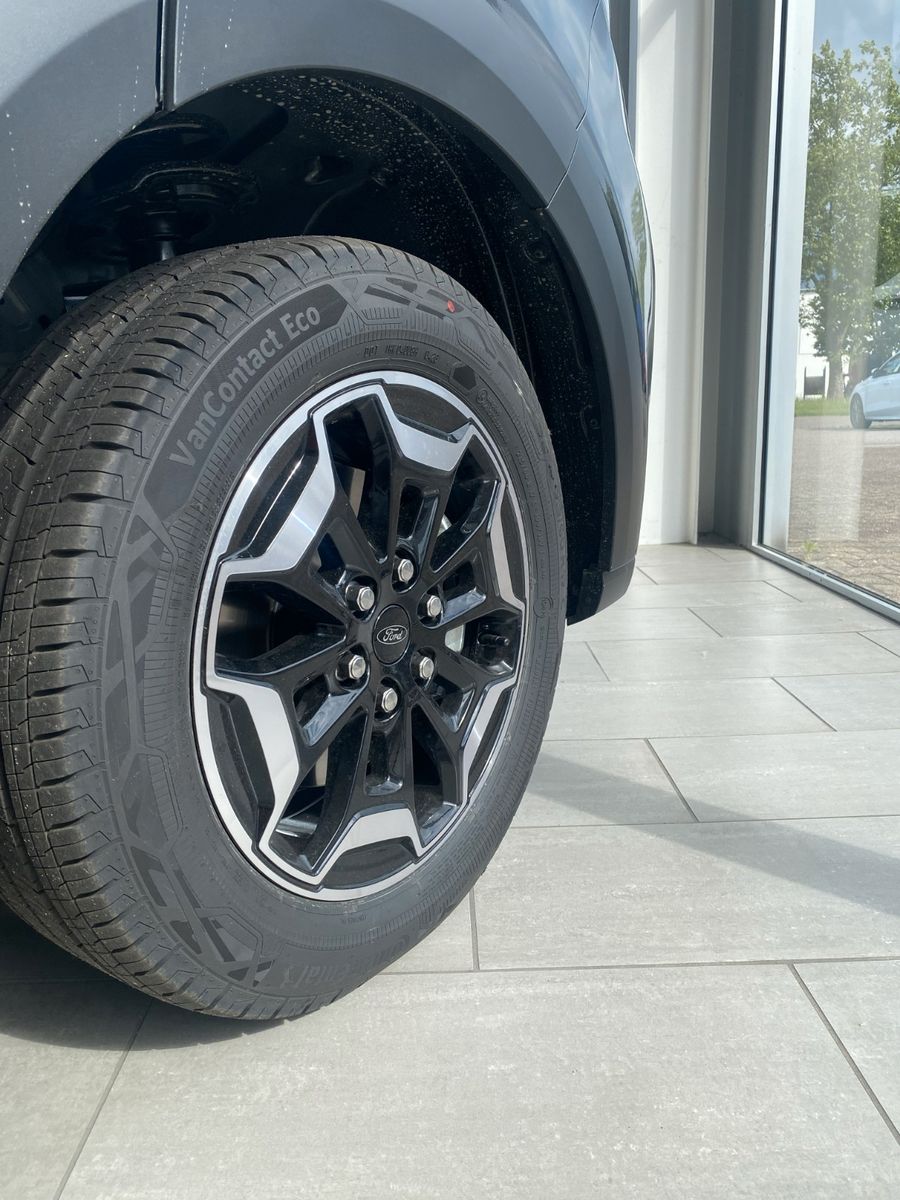 Ford Tourneo Custom - Bild 10