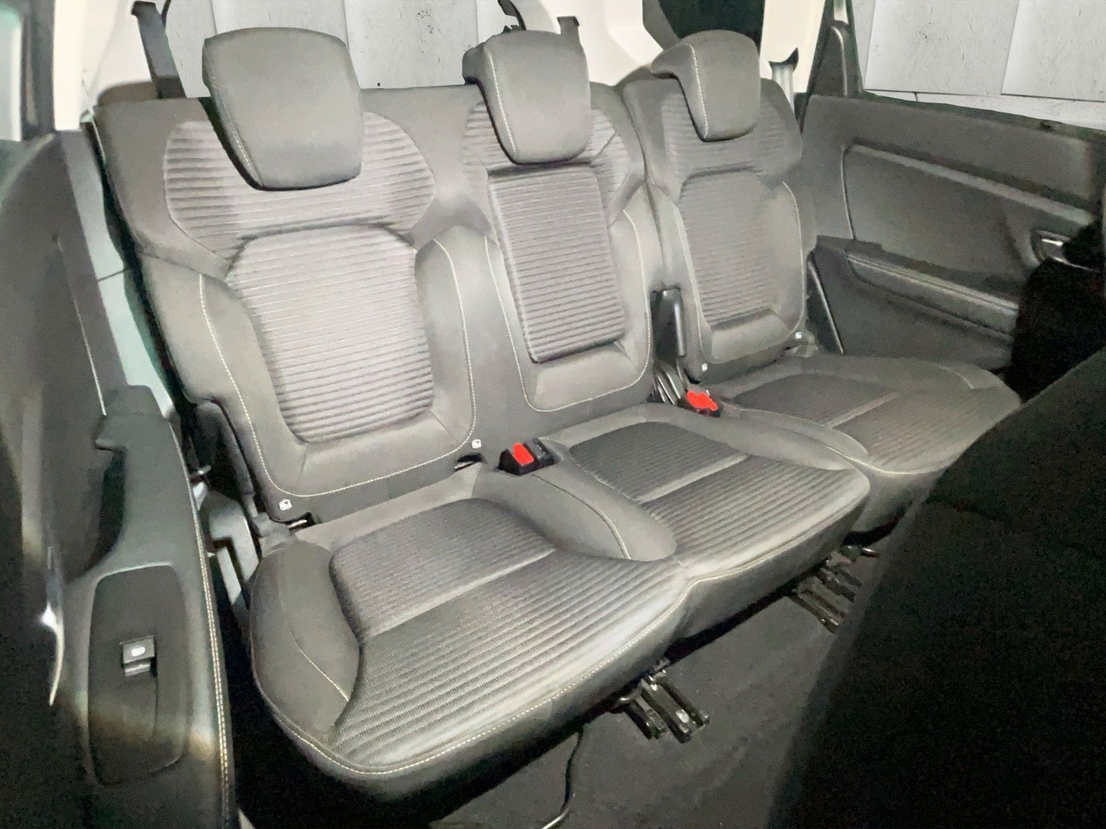 Fahrzeugabbildung Renault Grand Scenic *7-Sitzer*Navi*Kamera*PDC*Keyless**