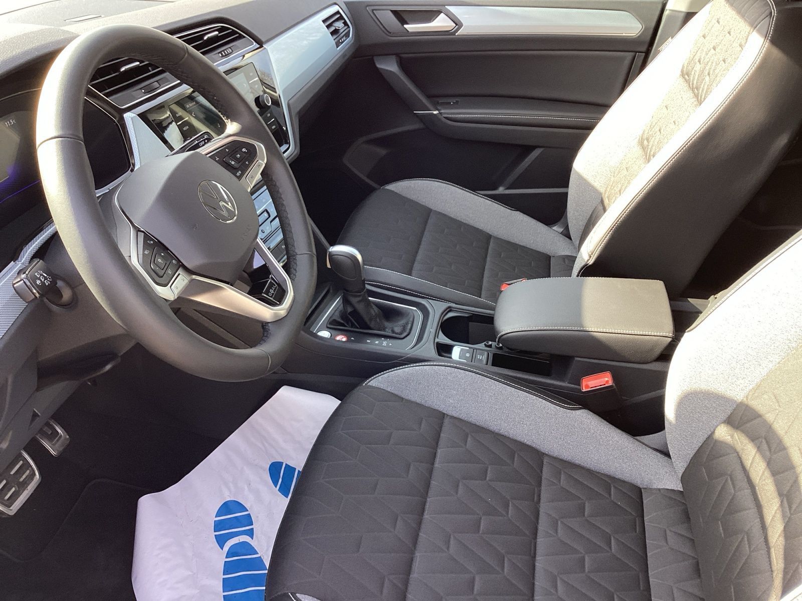 Volkswagen Touran - Bild 7