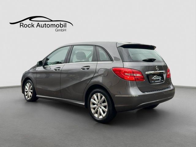 Mercedes-Benz B 180 7G-DCT Automatik *Garantie*