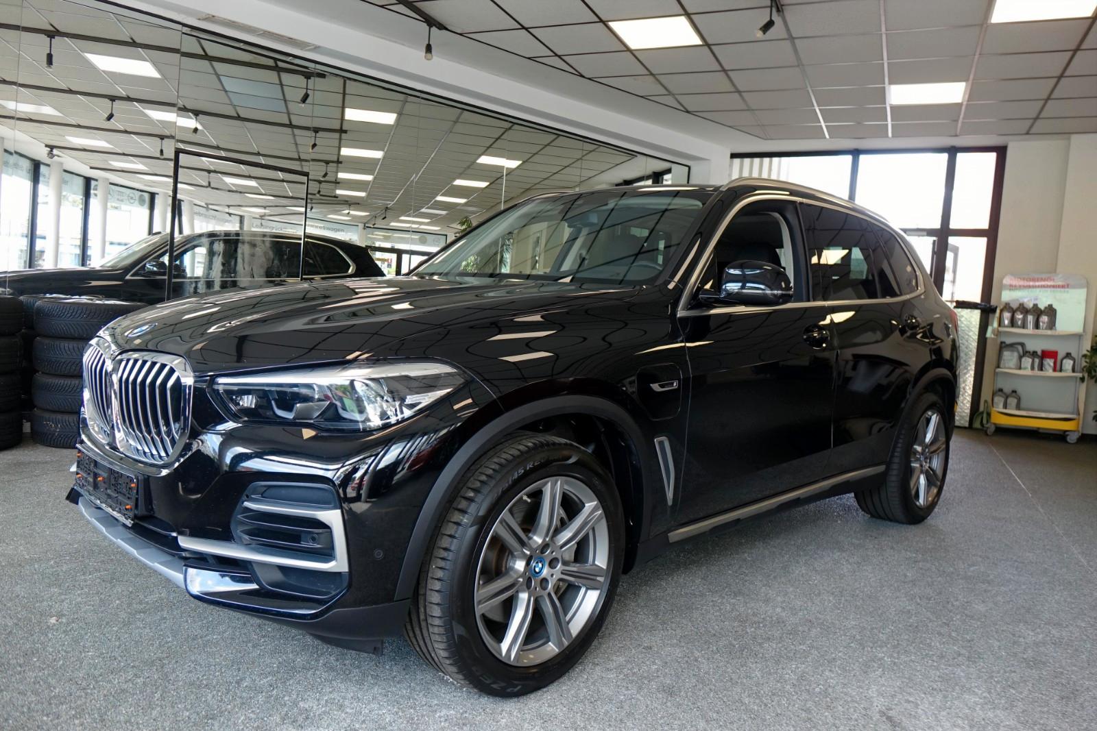 BMW X5 xDrive 45 e xLine +HUD+Pano+360+SHZ hint+ACC
