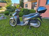 Honda SH300i - HONDA ROLLER 300 SH