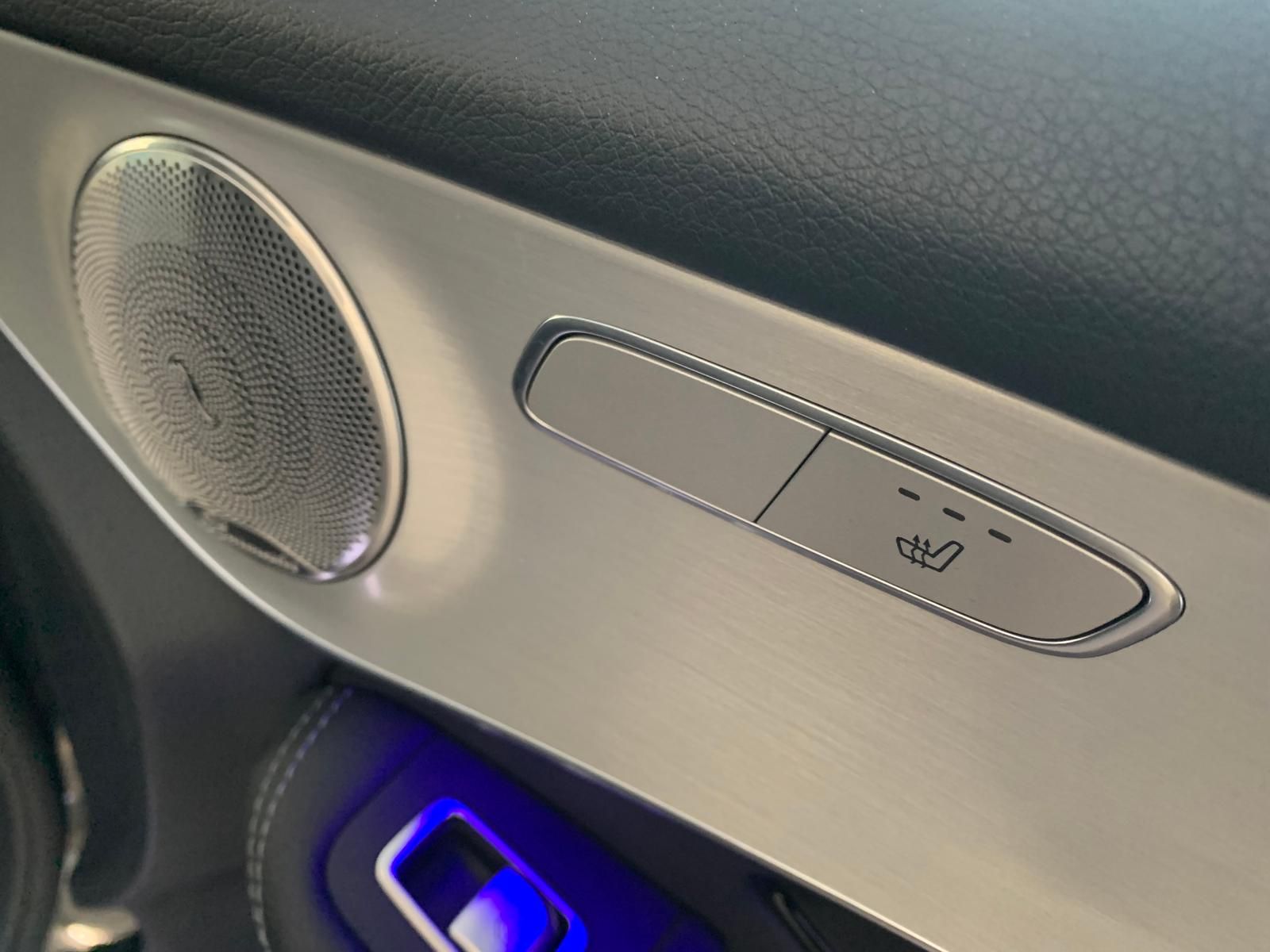 Mercedes-Benz GLC 300 e Coupe AMG DISTR 360° MBEAM foto 4
