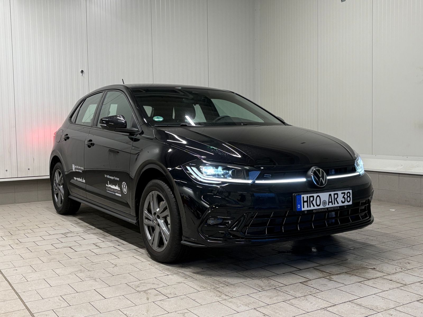 Polo R-Line 1.0 TSI DSG LED NAVI ACC SHZ