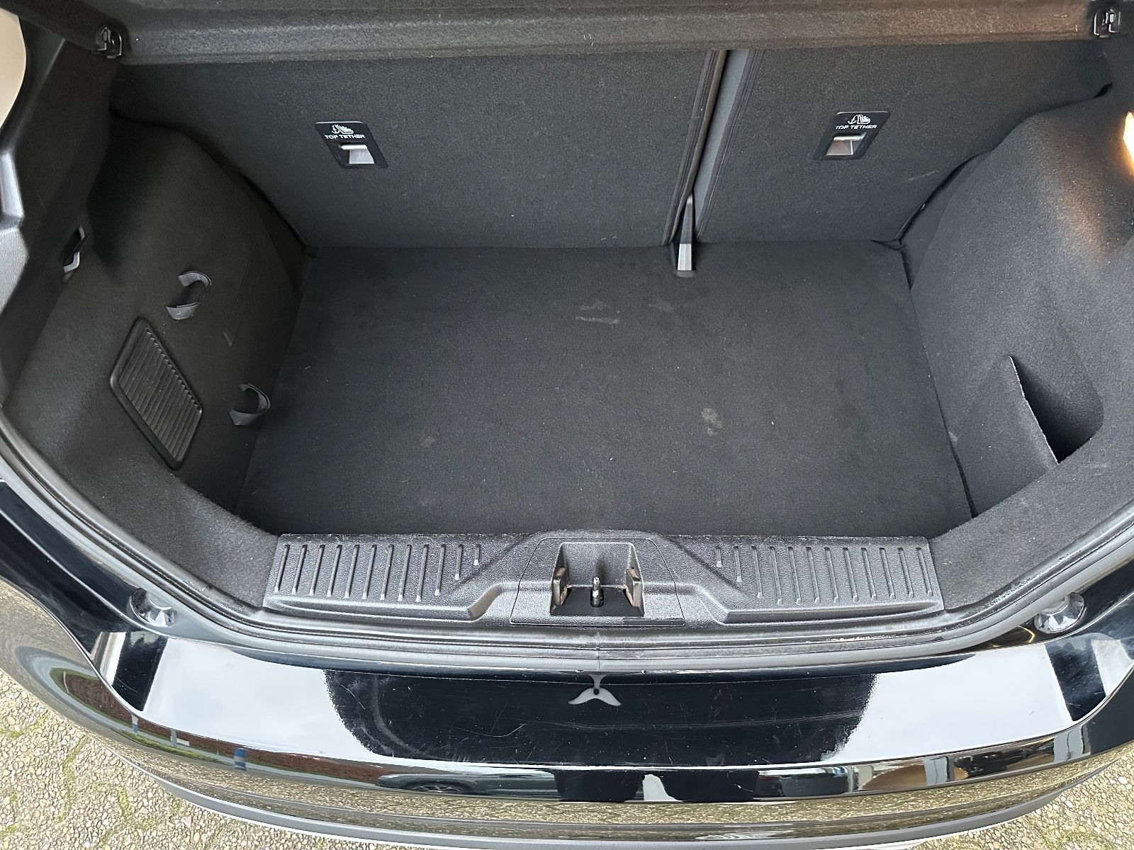 Fahrzeugabbildung Ford Fiesta 1.0 EB Active AppLink/SHZG/EPH/17"