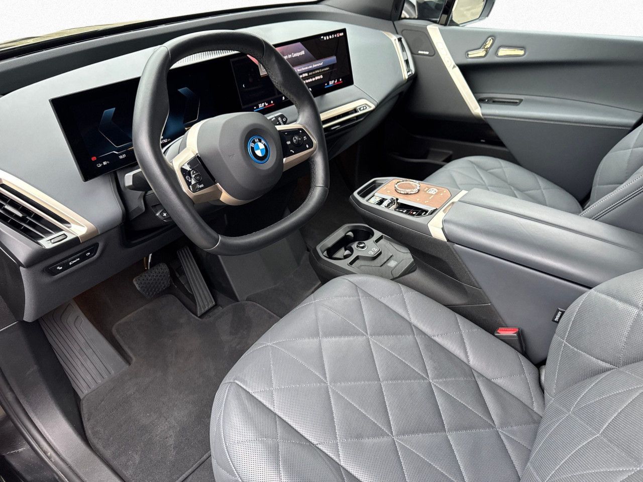 BMW iX - Bild 16
