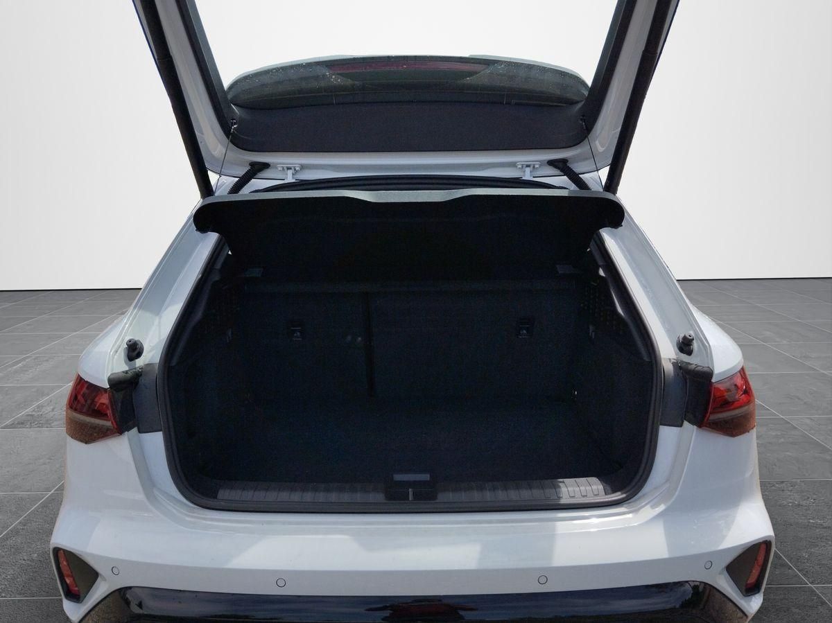 Fahrzeugabbildung Audi A3 Sportback S line 35 TDI 110 kW