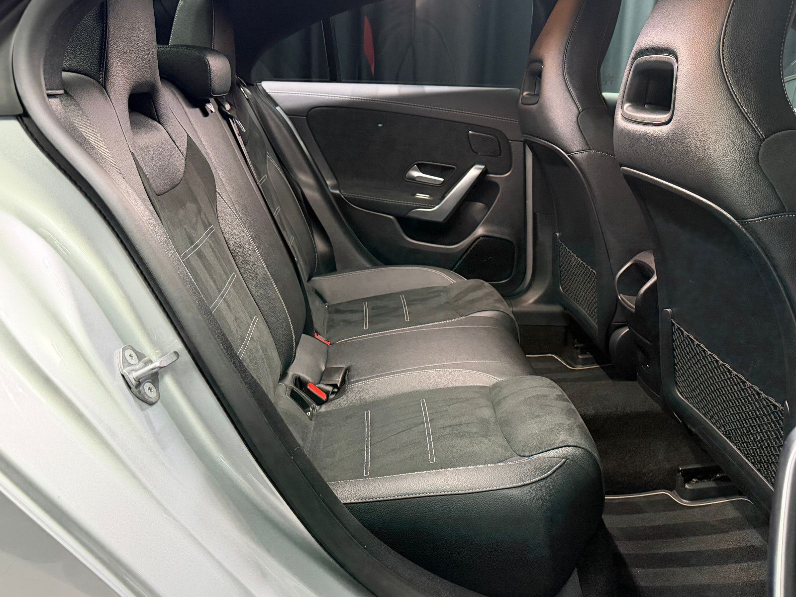 Fahrzeugabbildung Mercedes-Benz CLA 200 d|AMG-LINE|KAMER|BURMESTER|