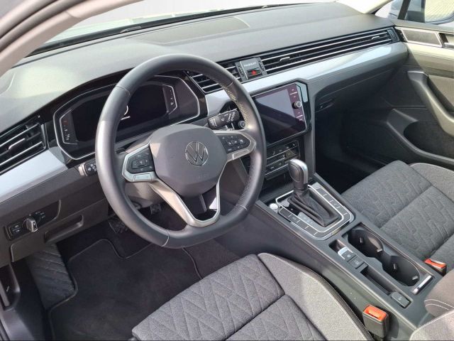 PASSAT VARIANT 2.0 TDI DSG BUSINESS AZV+NAVI+APP
