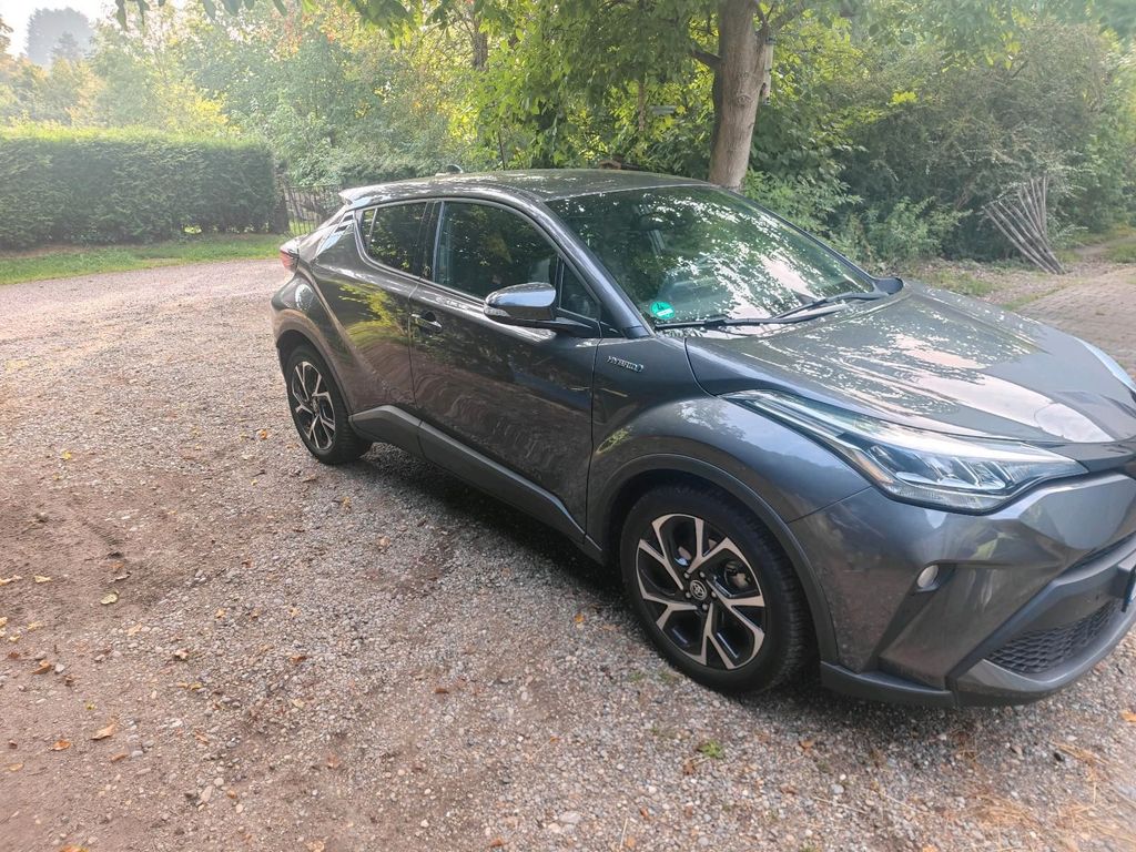 Image of Toyota C-HR