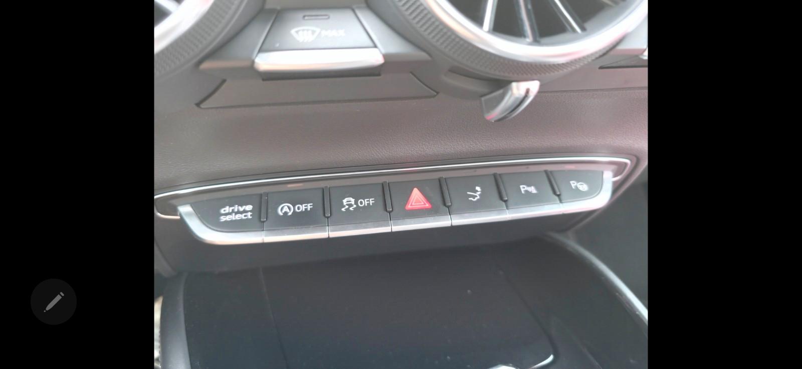 Audi TT Roadster 2.0 TDI S tronic quattro -