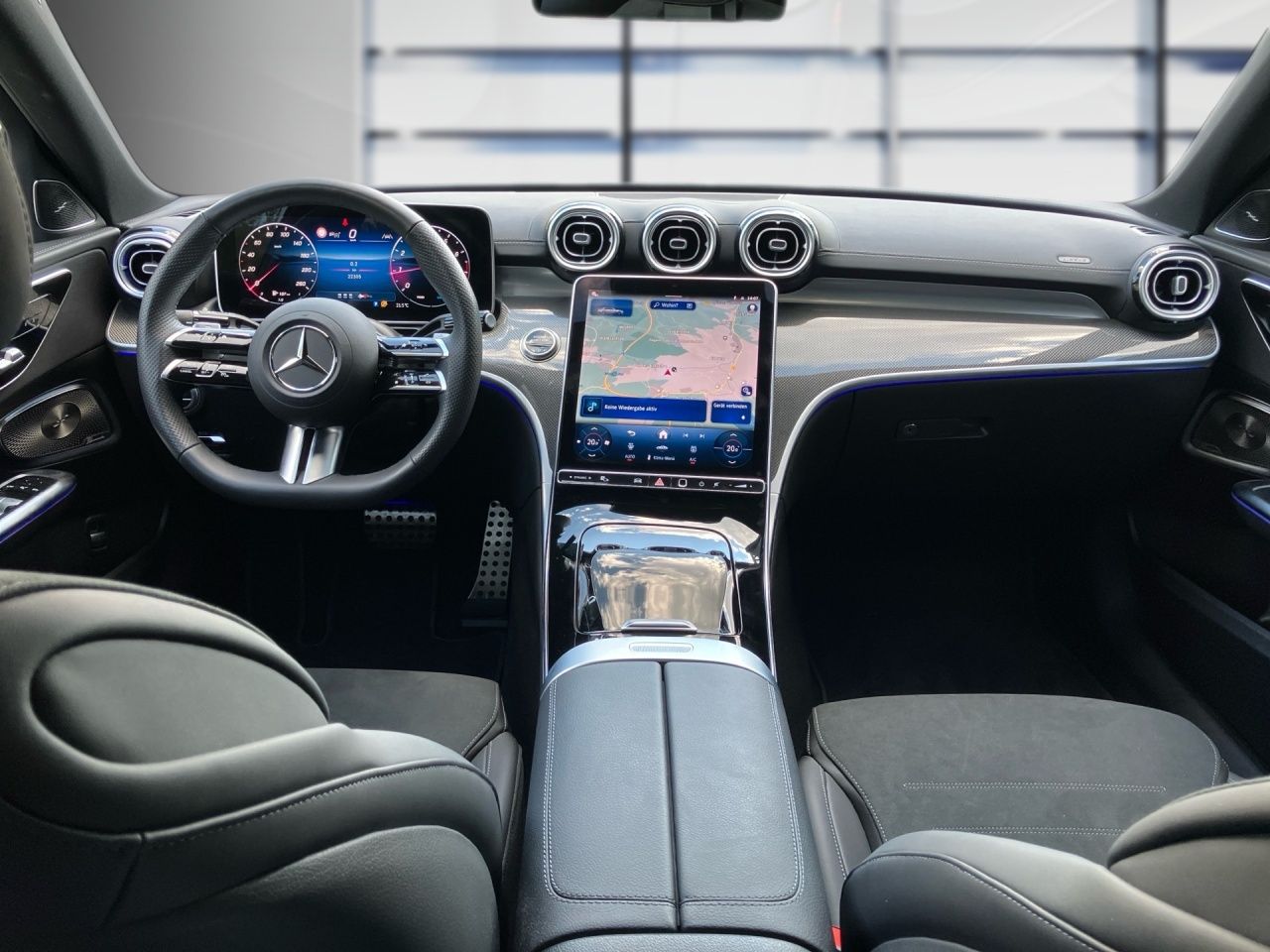 Fahrzeugabbildung Mercedes-Benz C 180 AMG+NIGHT+BURMEST+19''+LENKRADHEIZ+360°