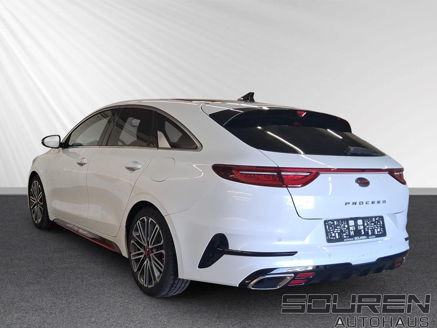 Kia ProCeed GT 1.6T DCT PANORAMA KOMFORT-PAKET NAVI 