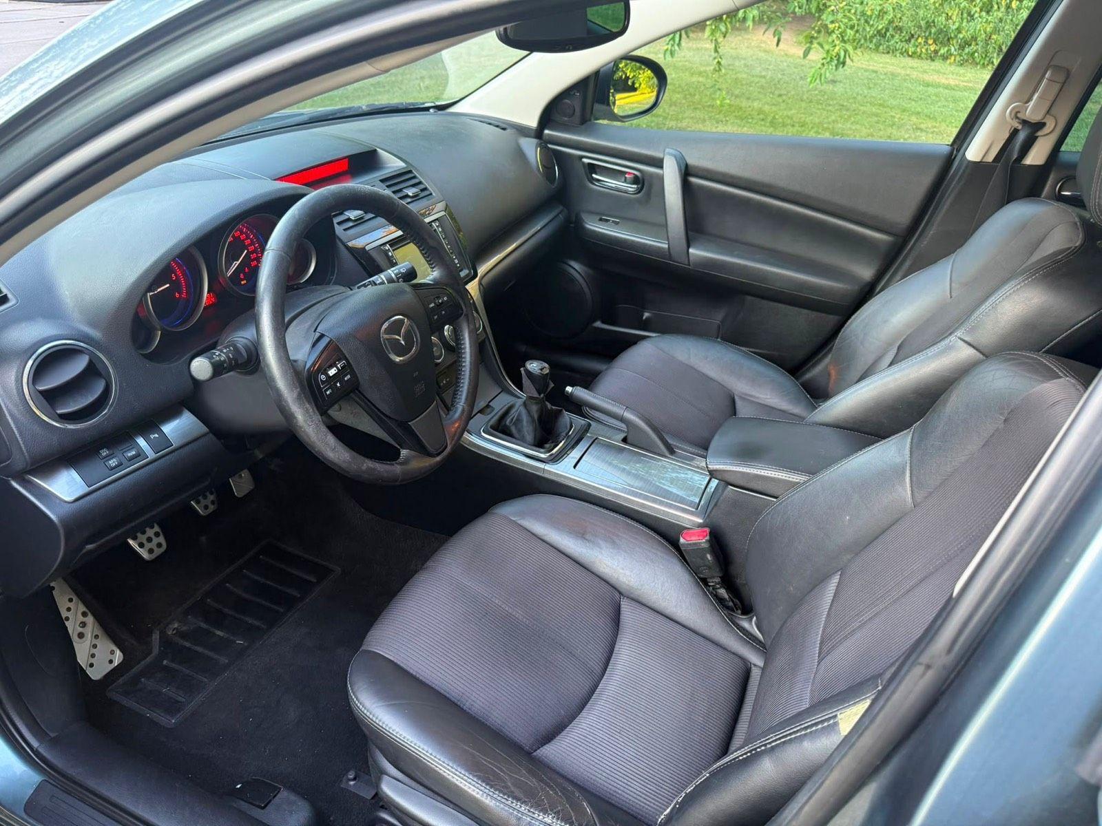 Mazda 2 2012 — photo 12