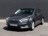 Ford Focus Lim. Titanium - Ford Focus Gebrauchtwagen in Düsseldorf