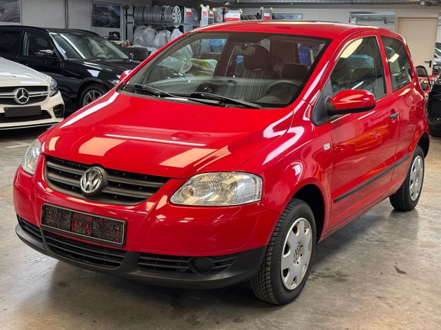 Volkswagen Fox Basis, Servolenkung erneuert, Radio, CD Sp