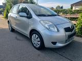 Toyota Yaris 60TKM,1 Hand,5 Türer, Klima,G... - Toyota Yaris Gebrauchtwagen in Rostock