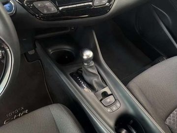 Toyota C-HR - 11