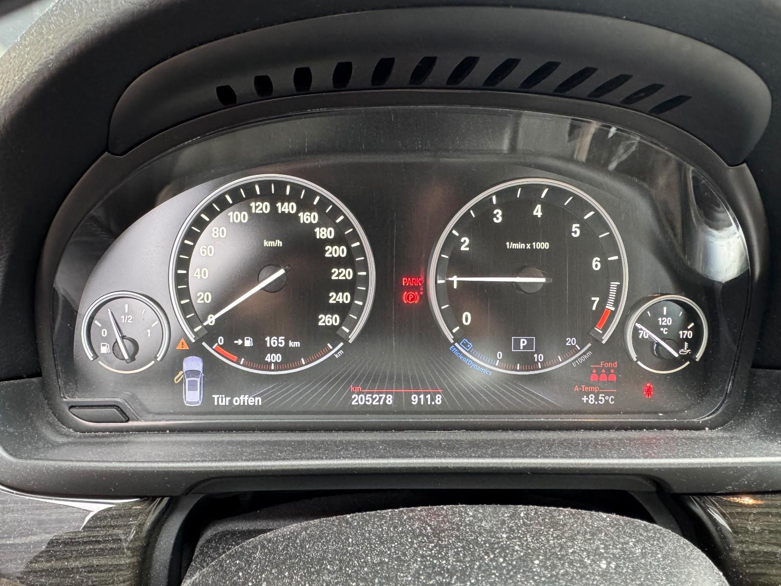BMW 528 2013 — photo 12
