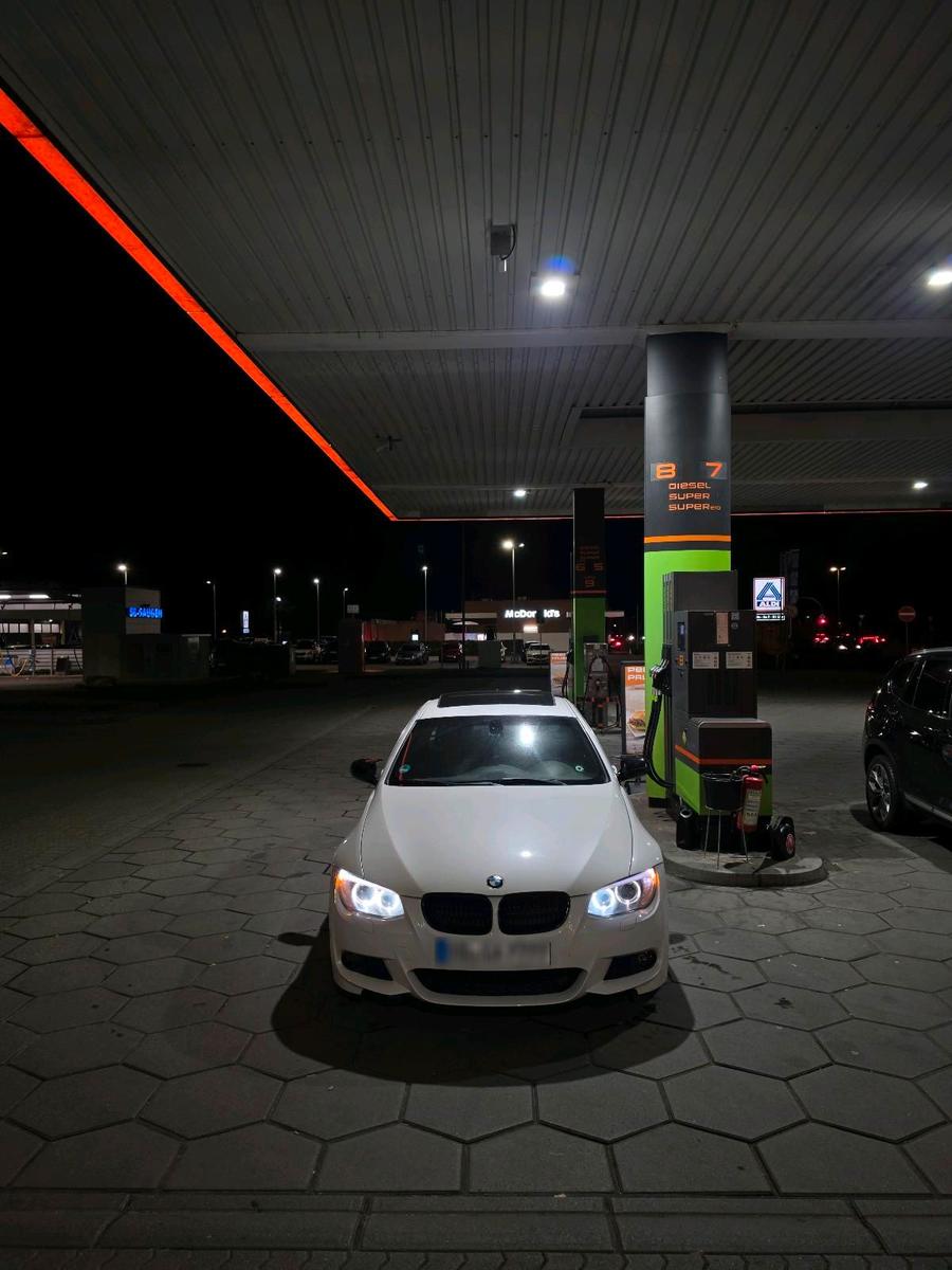 BMW 325