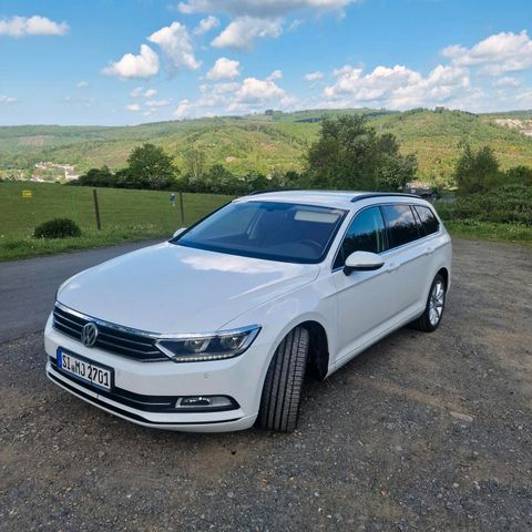 VW Passat Variant
