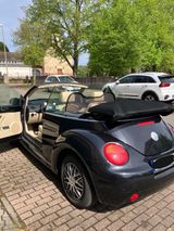 Volkswagen NEW BEETLE CABRIOLET 1,8 Turbo, 150PS/110KW - Volkswagen Beetle mit Benzin-Antrieb: 1.8