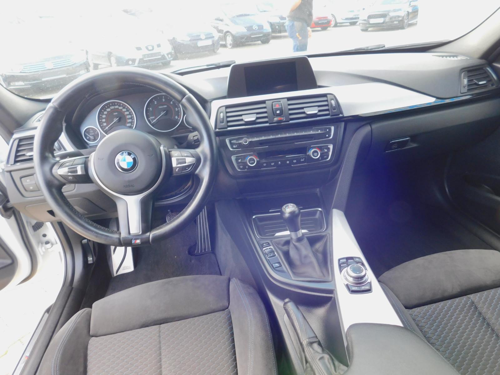 BMW 320 2013 — фото 19