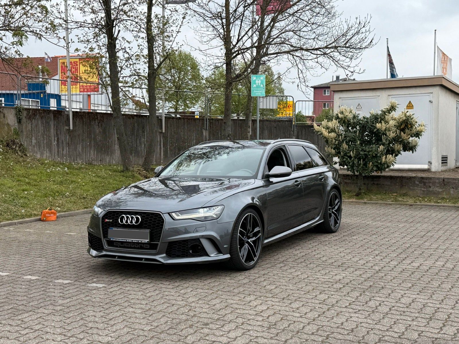 AUDI RS6 Avant 4.0 TFSI quattro performance/ACC/Ceram
