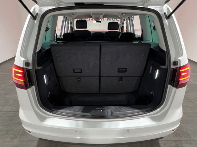 Volkswagen Sharan 2.0 TDI DSG IQ.DRIVE 7 Sitzer,Navi,ACC
