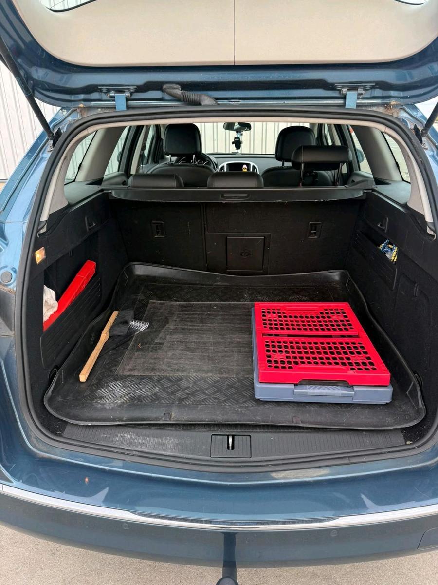 Opel Astra 2014 — photo 5