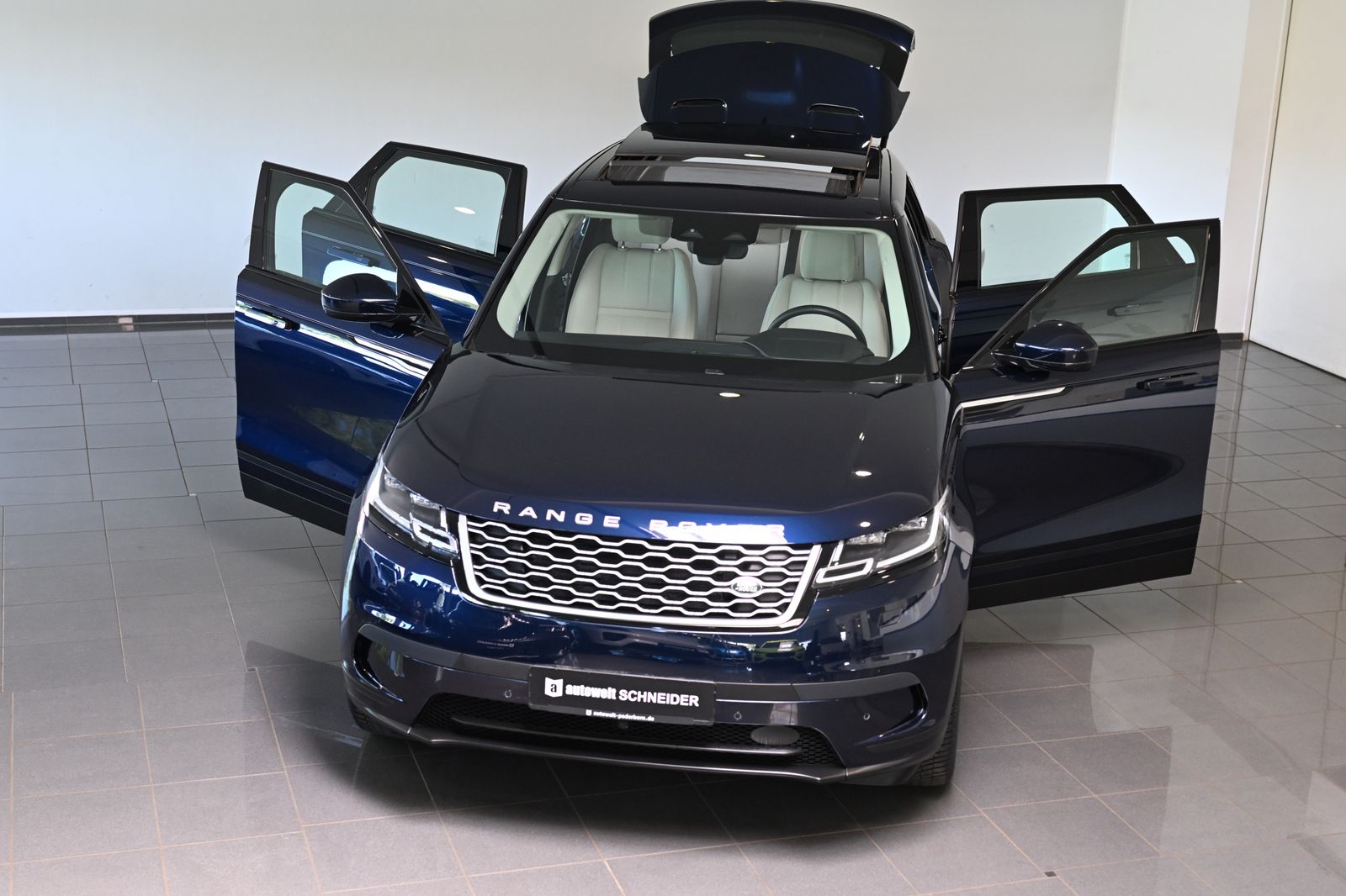 Land Rover Range Rover Velar S D200 AWD AHK Pano ACC Leder foto 5