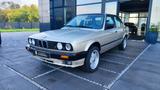 BMW Lim. 318i *H-Kennzeichen*+*Schiebedach* - BMW 318 aus 1988: 318i