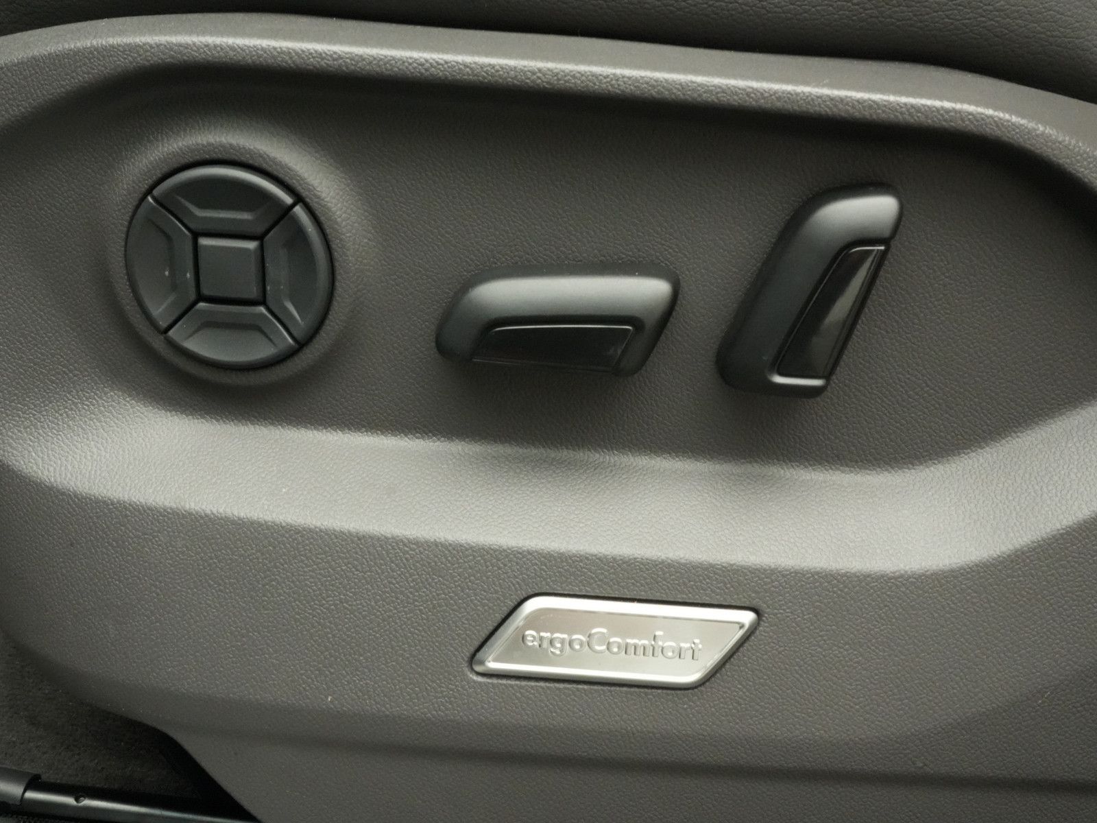 Volkswagen Touareg - Bild 22