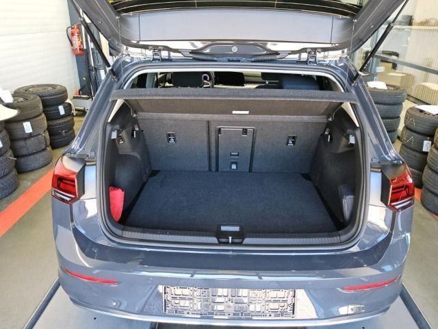 Volkswagen Golf VIII 2.0 TDI Move Navi AHK LED Kamera DigCo foto 4