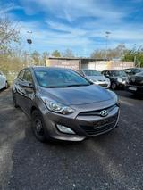 Hyundai i30 Style - Hyundai i30 Unfallwagen