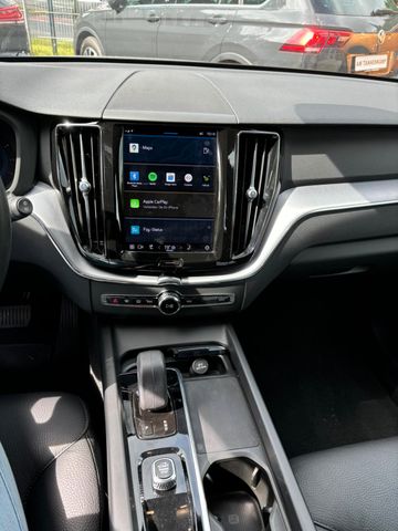 XC60 2WD Momentum Pro*LED*AHK*Leder*Navi*