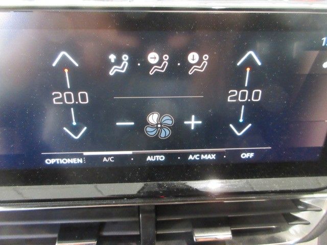 Fahrzeugabbildung Peugeot 5008 GT 1.2T LED/NAVI/SHZ/PDC/R´CAM/7-SITZ/LEDER