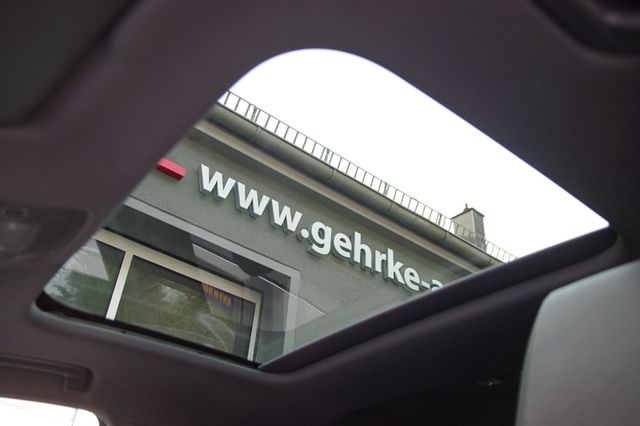 Audi RS Q3 Sportback quattro*RS-Sportsitze,AHK,Pano*