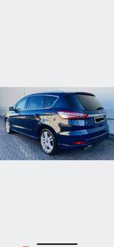 Ford S-Max 2,0TDCi 132kW Business Ed PowerShift B... - Ford S-Max von privat