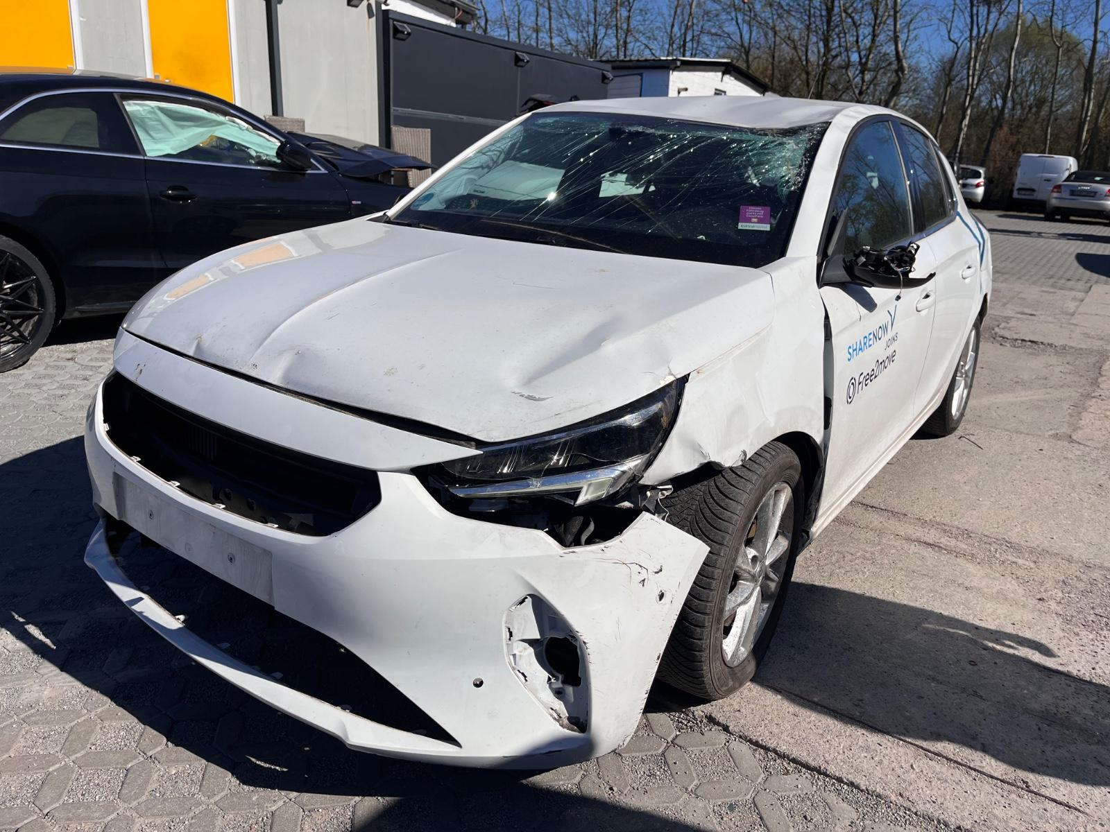 Opel Corsa F Elegance NAV KAM AUT LED SITZHZG