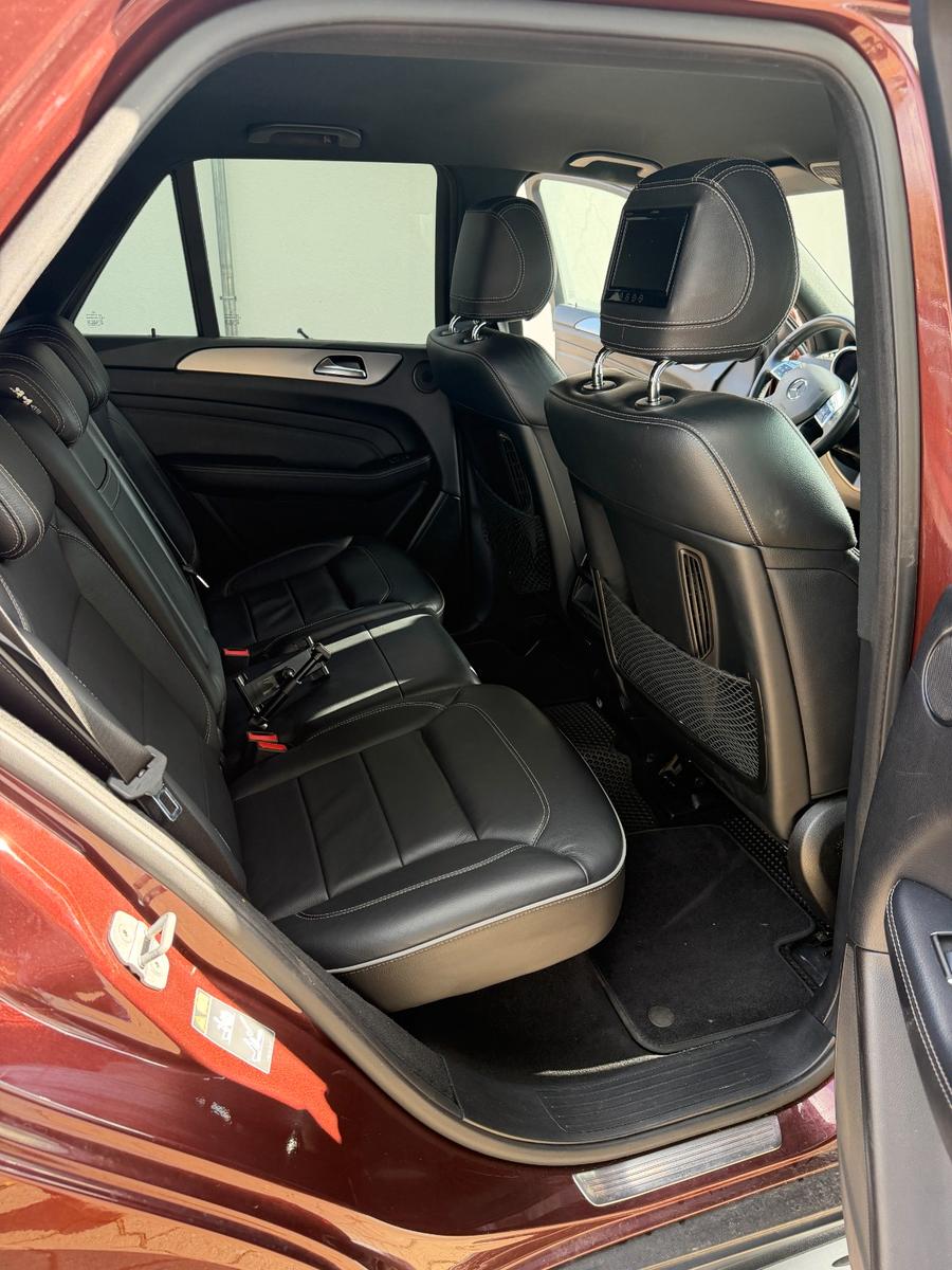 Mercedes-Benz ML 350 BlueTEC 4   Vollausstattung